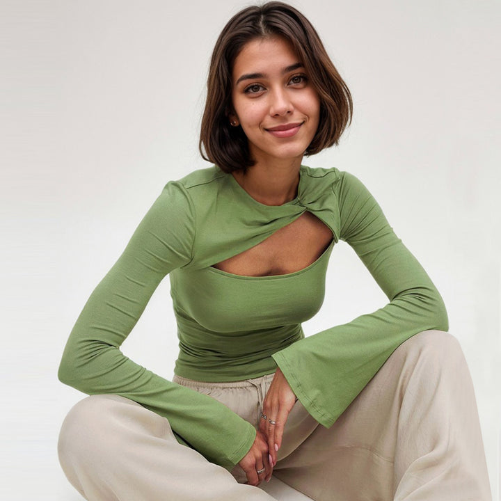Haut à manches longues pour femmes avec un design innovant en torsion et une découpe sophistiquée Levoire