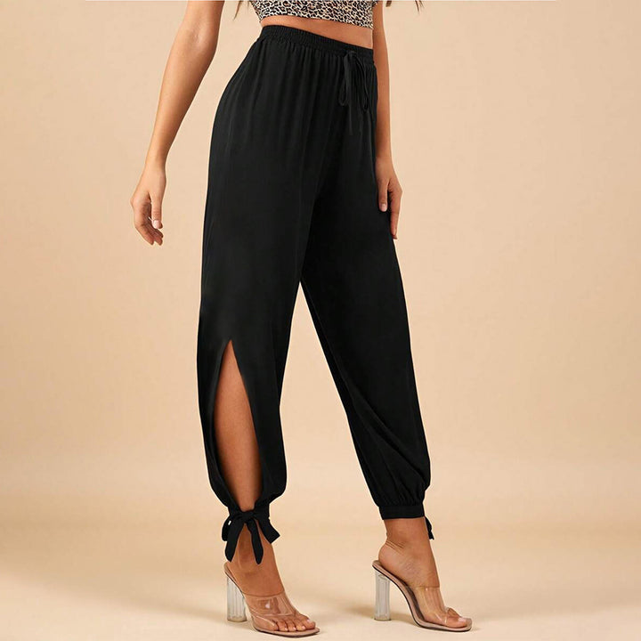 Pantalons élégants pour femmes avec fentes latérales et cordon de serrage Levoire