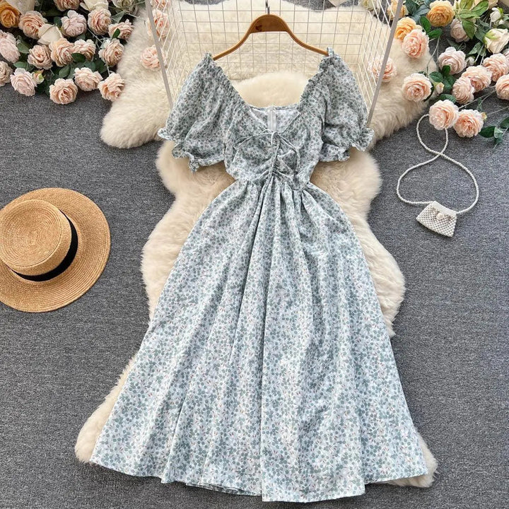 Levoire | Robe rétro à imprimé floral avec encolure en V Vert clair Taille libre