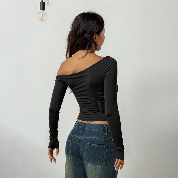 Top asymétrique élégant pour femmes avec des détails de bretelle raffinés Levoire