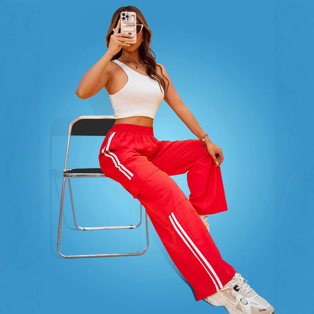 Pantalon de sport ample pour femme avec bandes latérales et poches cargo Levoire