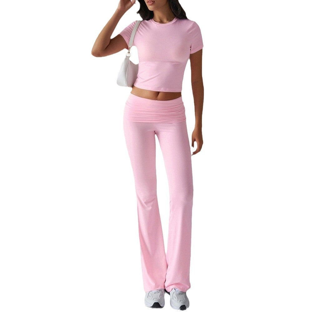 Ensemble de sport pour femmes avec haut ajusté et leggings évasés Levoire