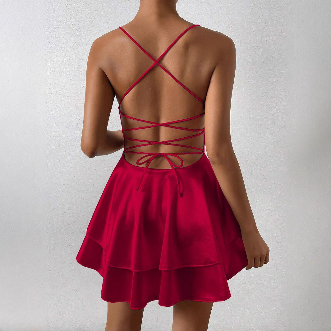 Robe décontractée féminine avec un design de bretelles délicates et une jupe évasée Levoire