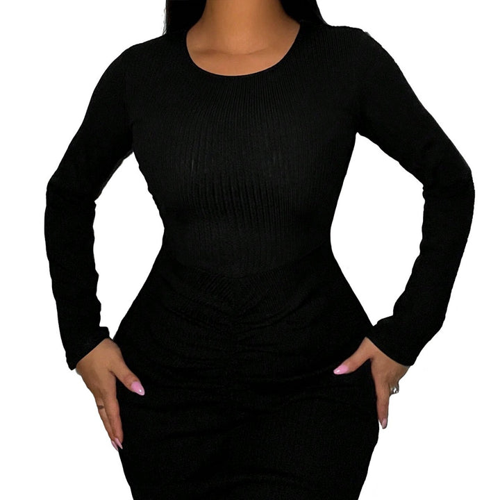 Robe en tricot ajustée pour femmes avec manches longues et poches élégantes Levoire