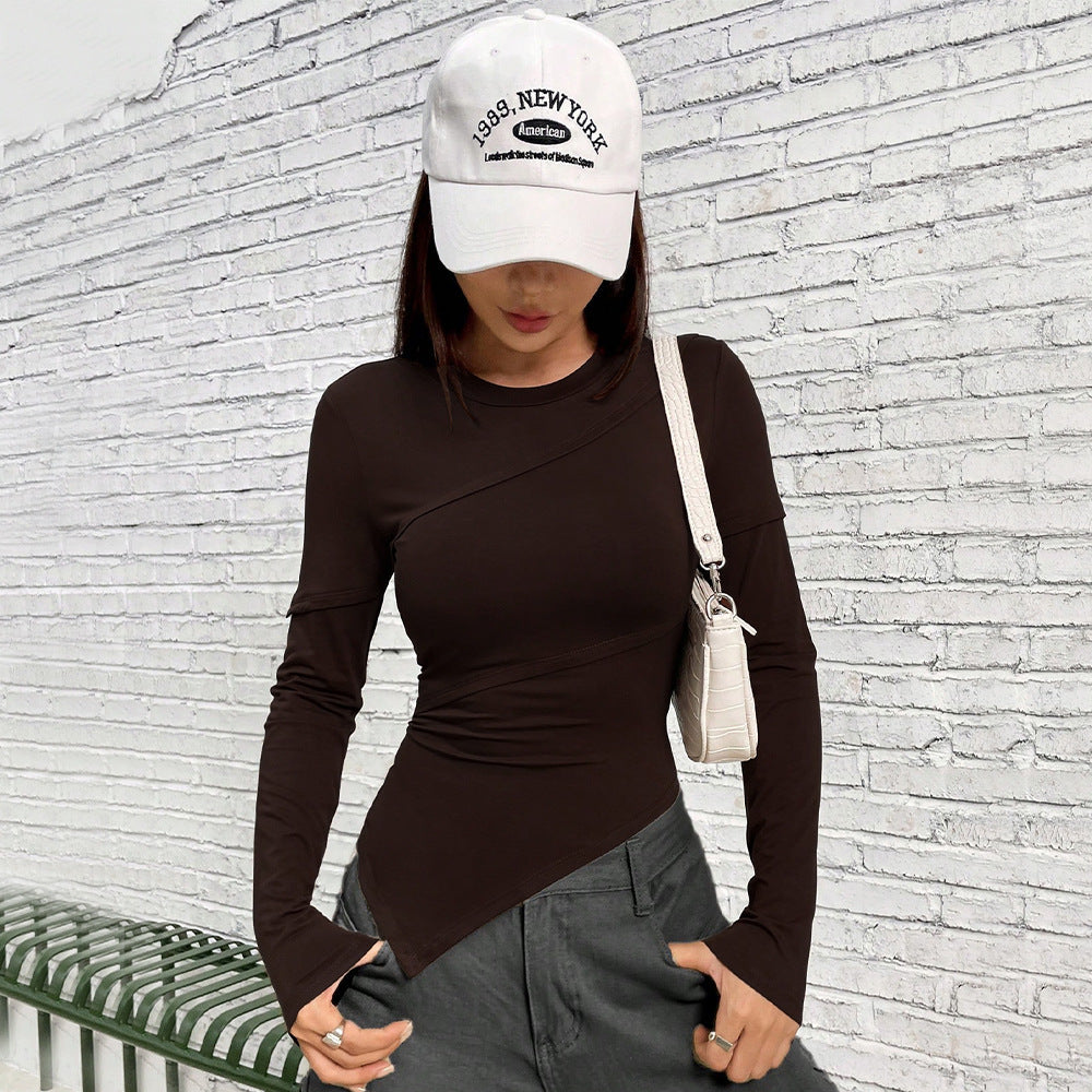 Chemise à manches longues ajustée pour femmes avec un design asymétrique et une coupe à la mode Levoire