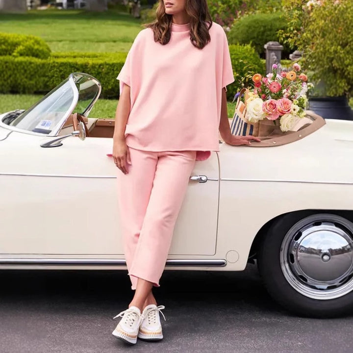 Costume décontracté pour femmes avec coupe ample et design moderne Levoire