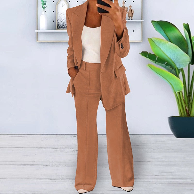Avriane | Élégant Ensemble Sauvage Blazer et Jupe