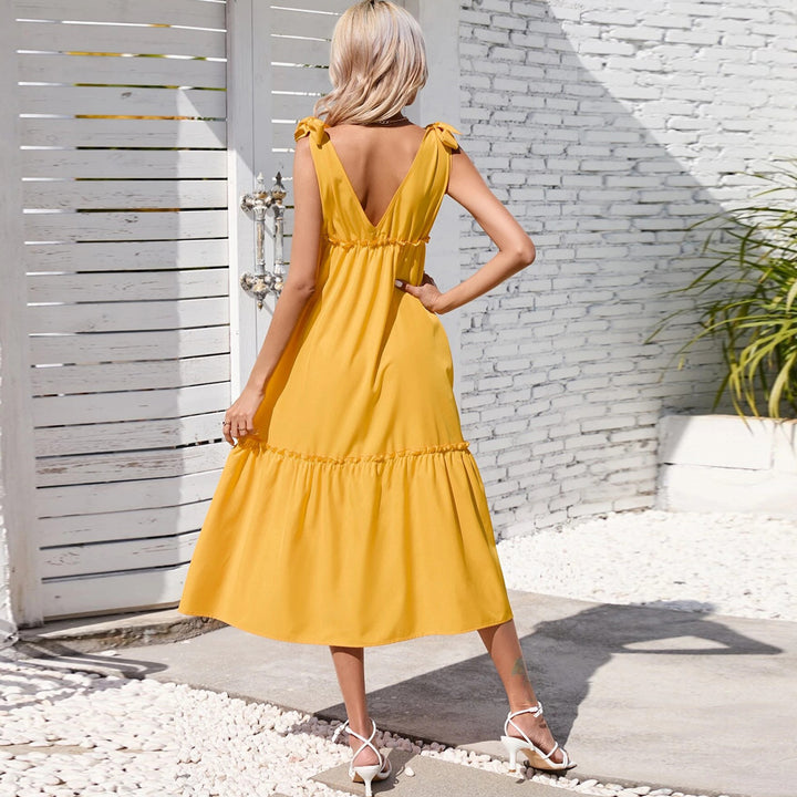 Robe midi pour femmes avec un ourlet orné de volants et un décolleté en V profond Levoire