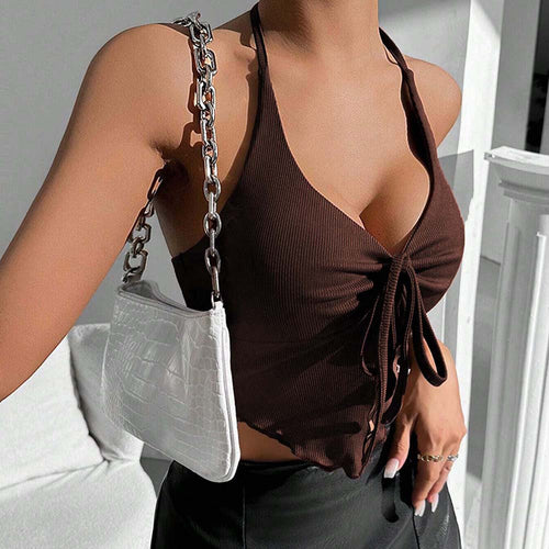 T-shirt court ludique pour femmes avec fronces et lien Levoire