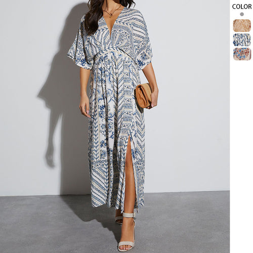 Robe maxi femme avec un élégant décolleté en V, fente sur le côté et motif floral Levoire