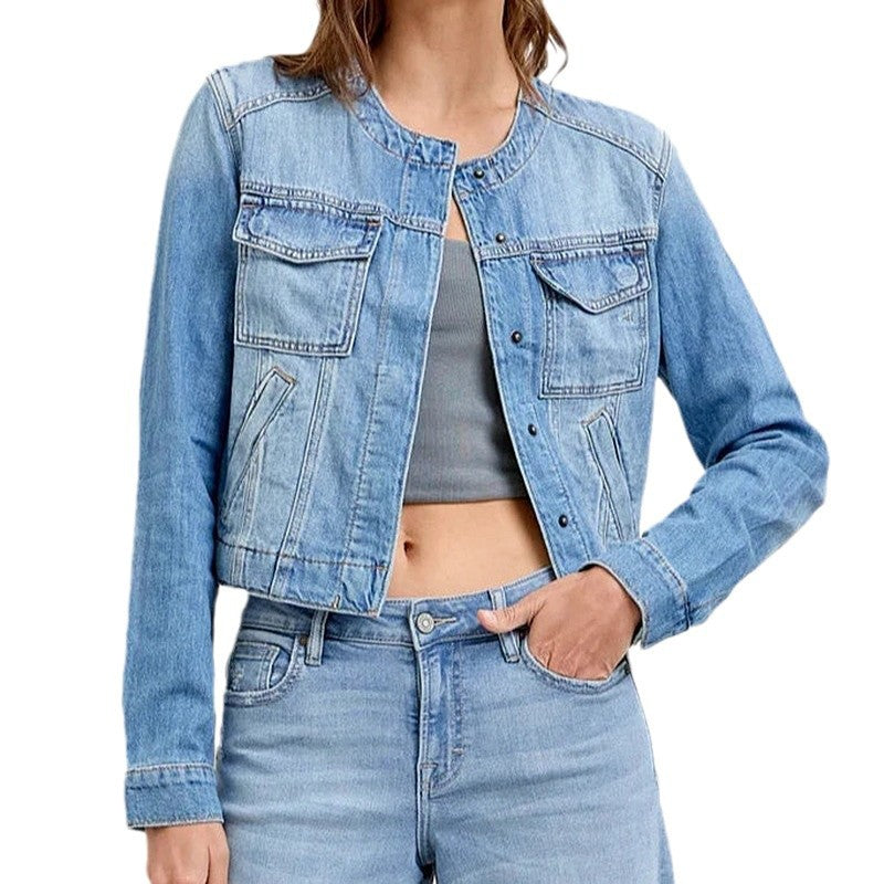Veste en denim pour femmes avec coupe courte et poches pratiques Levoire