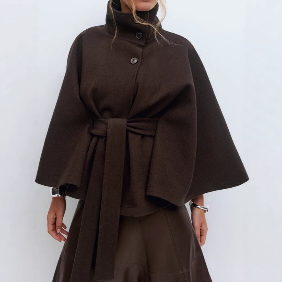 Veste de transition pour femmes avec une coupe large et une couture élégante Levoire