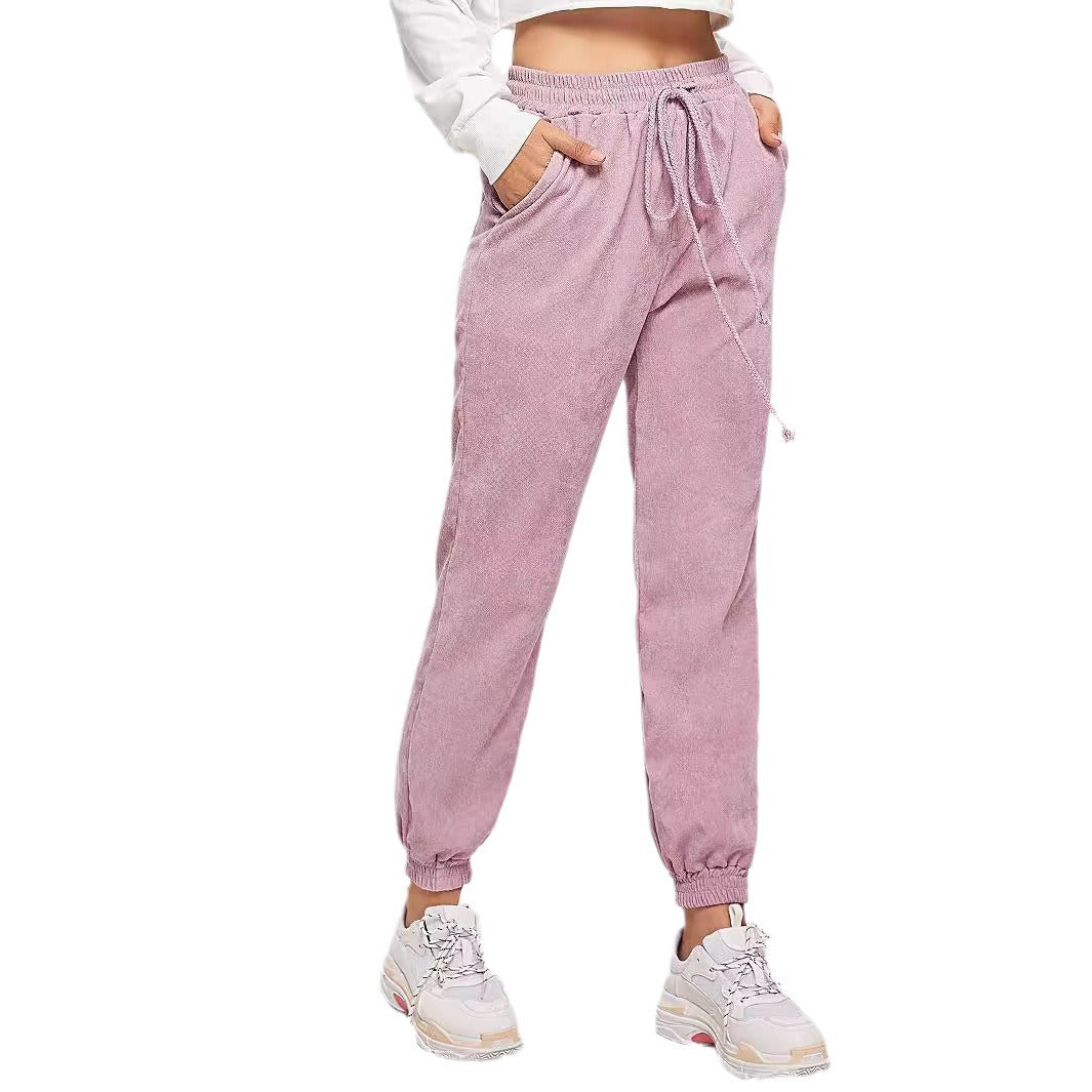 Pantalons de survêtement pour femmes avec taille élastique et poches latérales pratiques Levoire