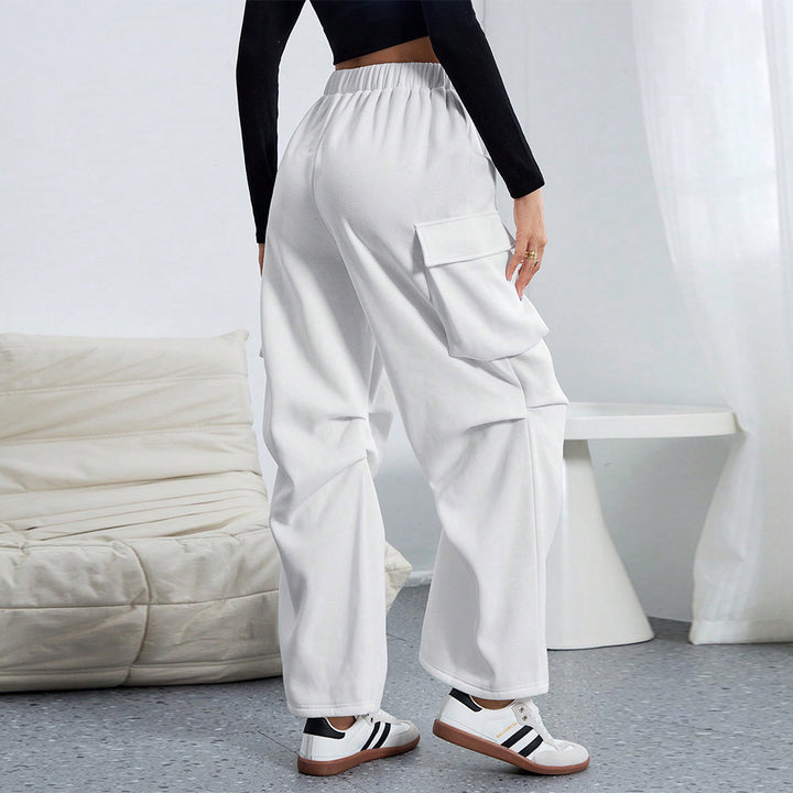 Pantalons cargo pour femmes avec une coupe ample et des poches pratiques Levoire