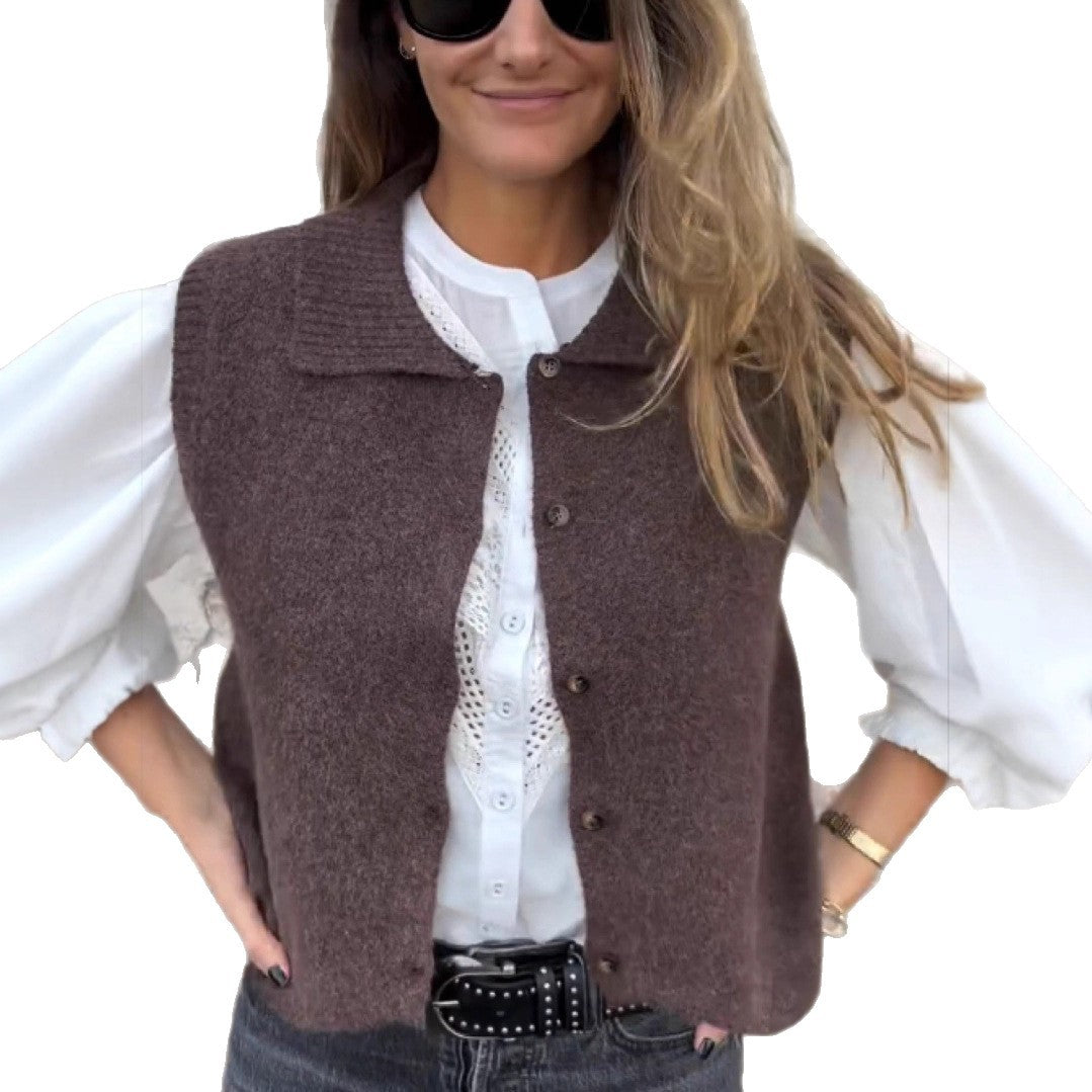 Gilet tricoté pour femmes avec col classique et détails de boutons élégants Levoire