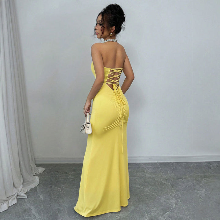 Robe maxi ajustée à enrouler pour femmes avec design décolleté et fente sexy dans le dos Levoire