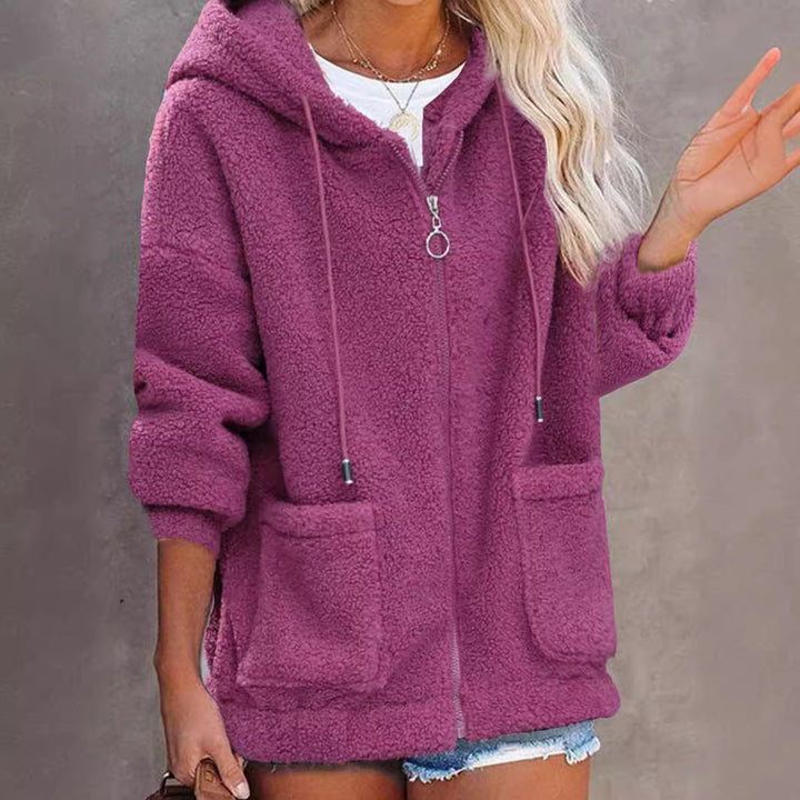 Veste à capuche en polaire pour femmes avec poches pratiques et capuche de haute qualité Levoire