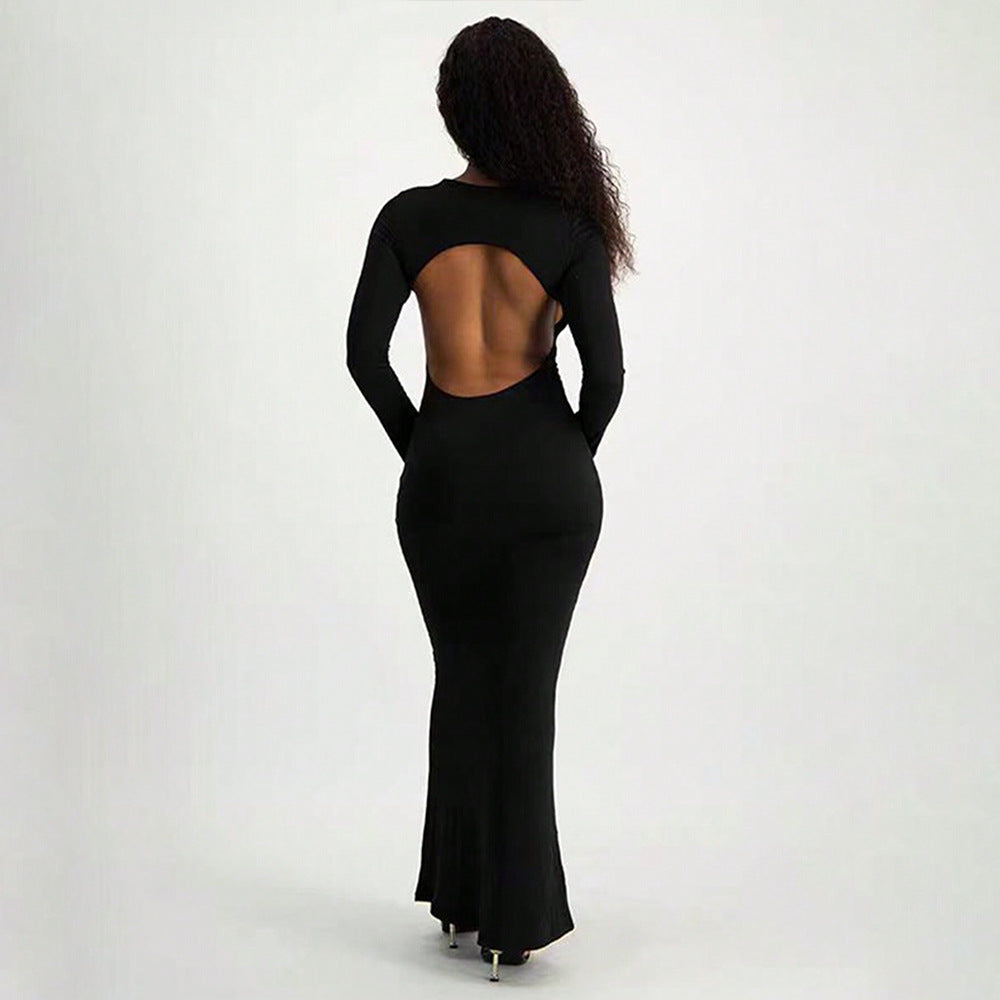 Robe maxi élégante à manches longues pour femme avec une silhouette près du corps et un décolleté en forme de clé Levoire