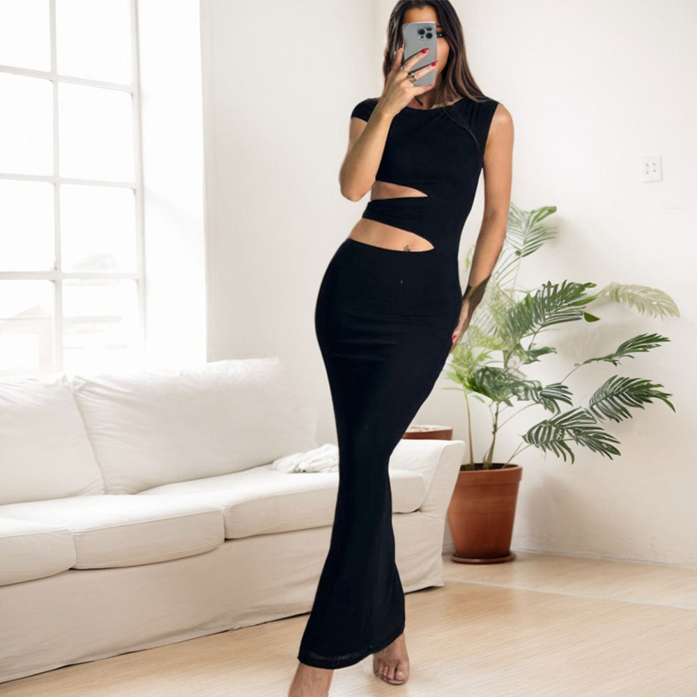 Robe maxi ajustée pour femmes avec design à découpe asymétrique Levoire
