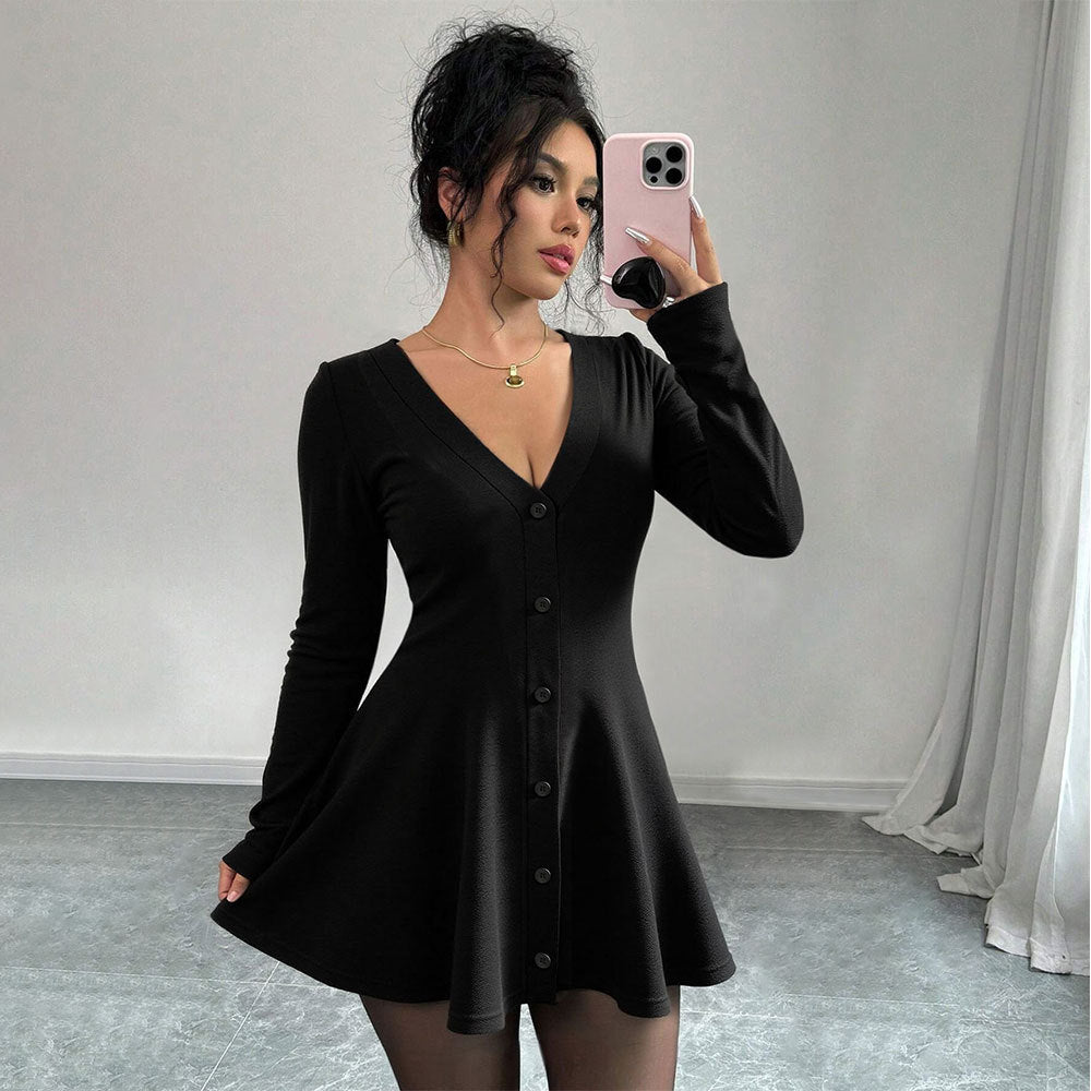 Robe tricotée femme mi-longue avec décolleté en V profond et patte de boutonnage Levoire