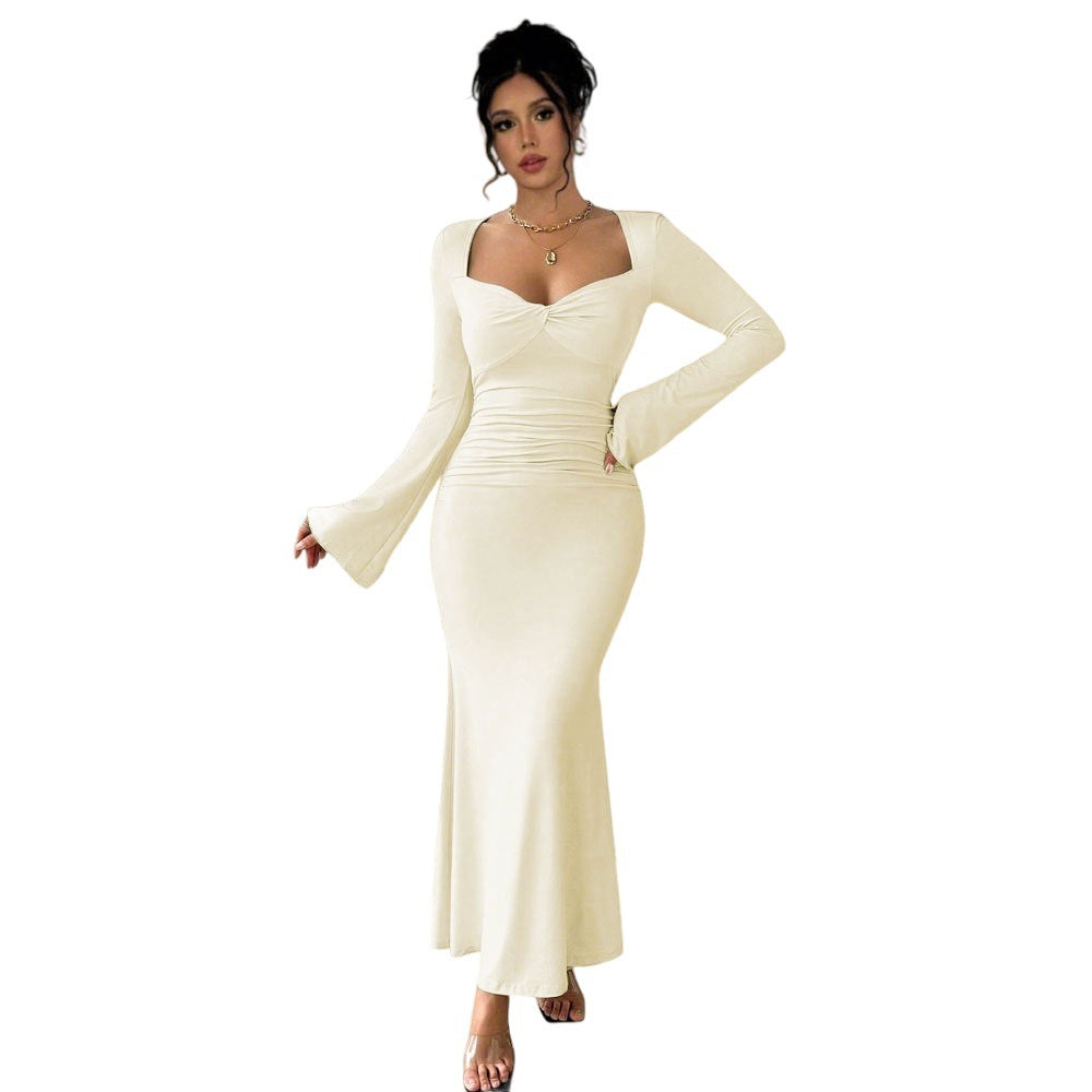 Robes maxi élégante à manches longues pour femmes avec décolleté en V profond et ruching stylé Levoire