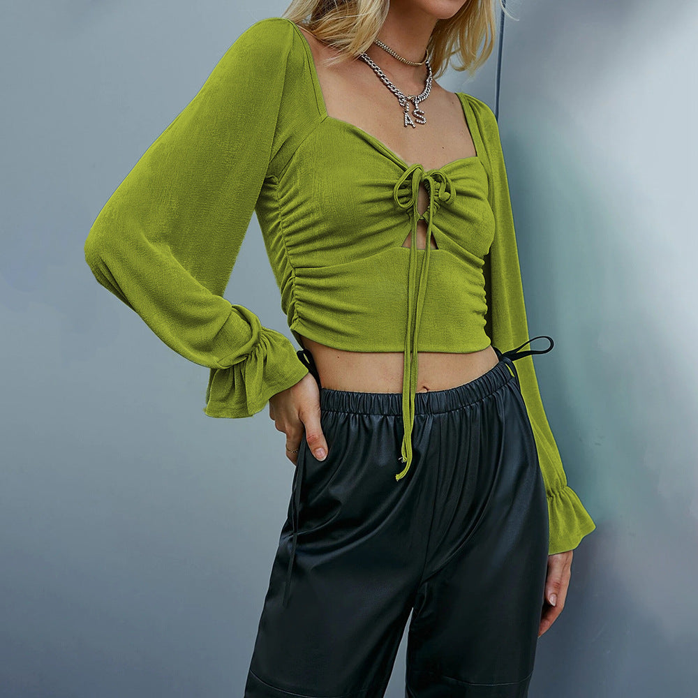 Chemise pour femmes à manches longues courte avec des motifs de volants complexes et un détail nouable Levoire