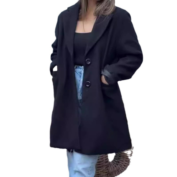 Manteau en laine élégant pour femmes avec un col à revers stylé Levoire