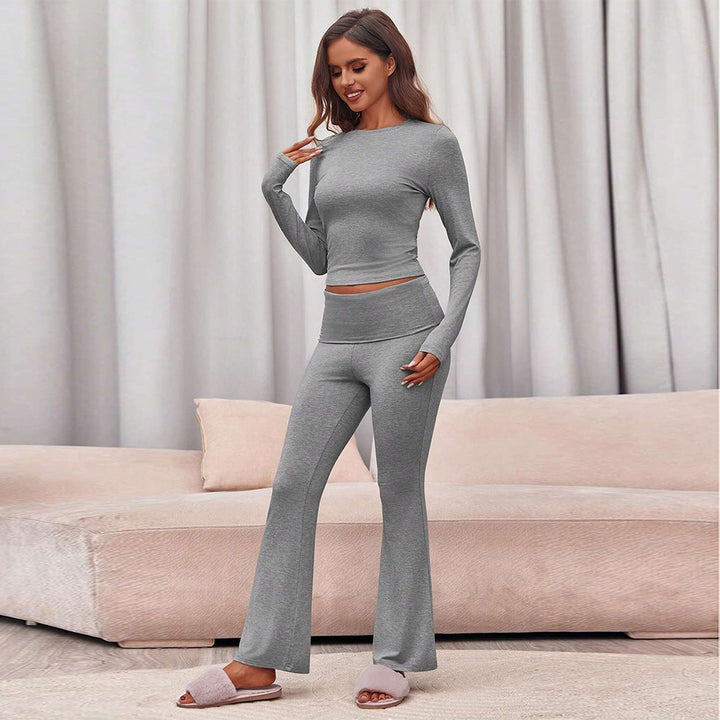 Ensemble pour femmes composé d'un haut à manches longues et de leggings ajustés Levoire