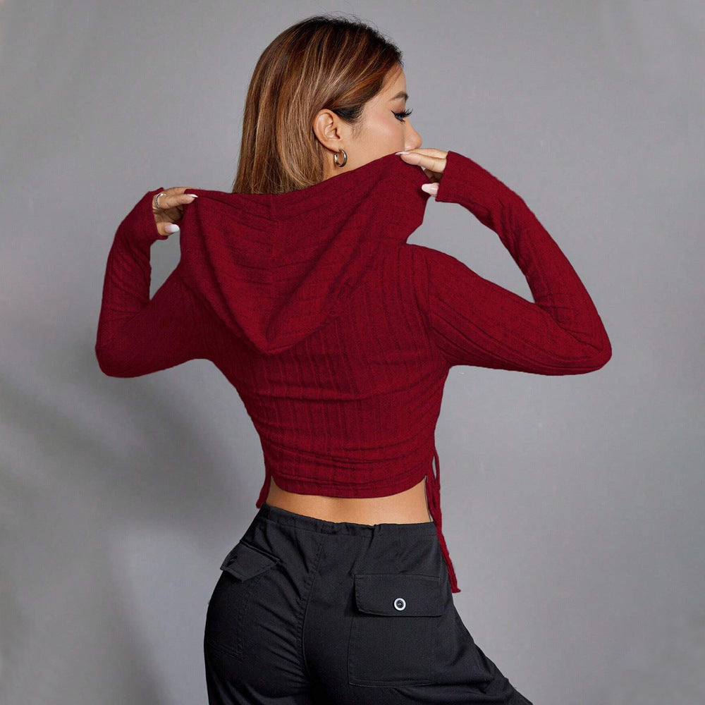 Haut de hoodie cropped pour femme à manches longues et motif côtelé élégant Levoire