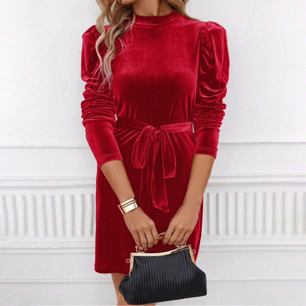 Robe mini en velours élégante pour femmes avec ceinture à nœud et manches bouffantes sophistiquées Levoire