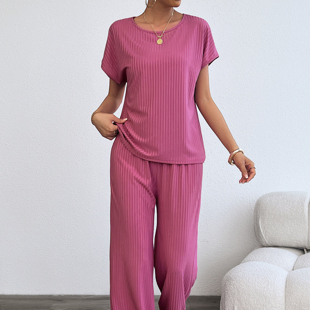 Ensemble de détente confortable pour femmes avec des détails extensibles élégants Levoire