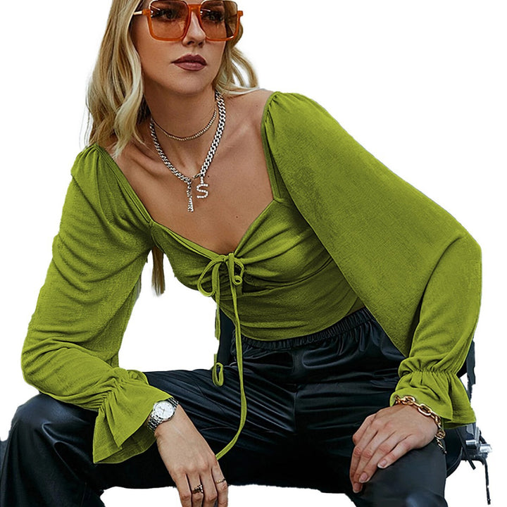 Chemise pour femme à manches longues cropée avec des designs de volants sophistiqués et un détail nouable Levoire