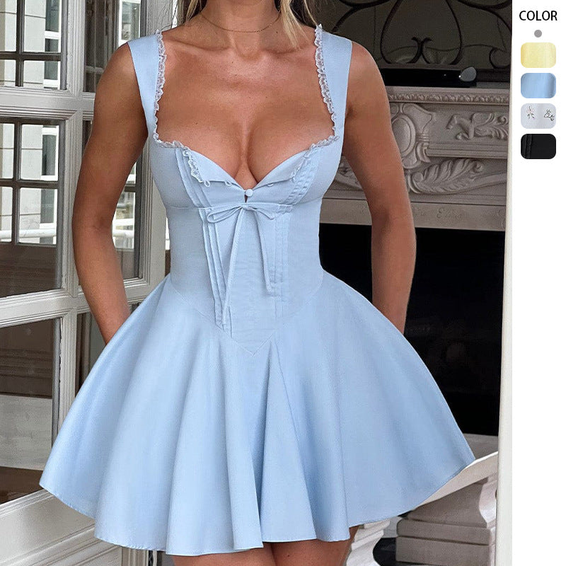 Robe mini élégante pour femmes avec haut ajusté et jupe ludique Levoire