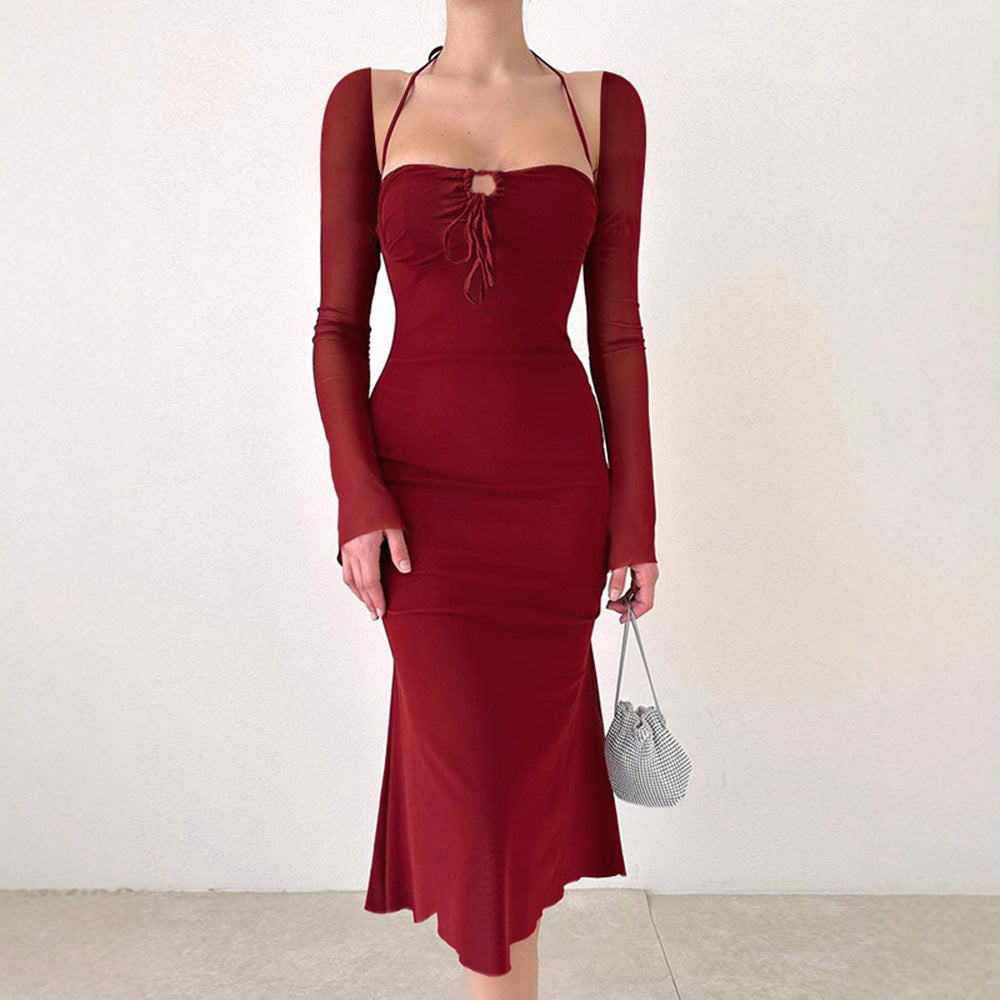 Robe élégante pour femmes ajustée avec fines bretelles et manches en aile Levoire