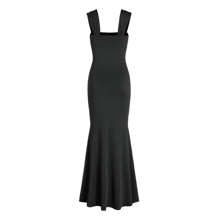 Robe maxi ajustée pour femmes avec des détails drapés Levoire