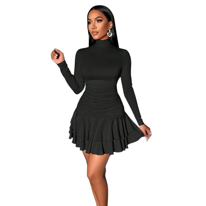Robe ajustée pour femmes avec col montant et bord froncé Levoire