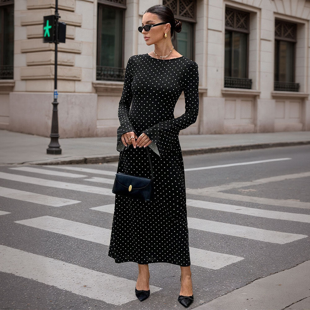 Robe maxi femme avec un design à pois à la mode et des manches élégantes Levoire