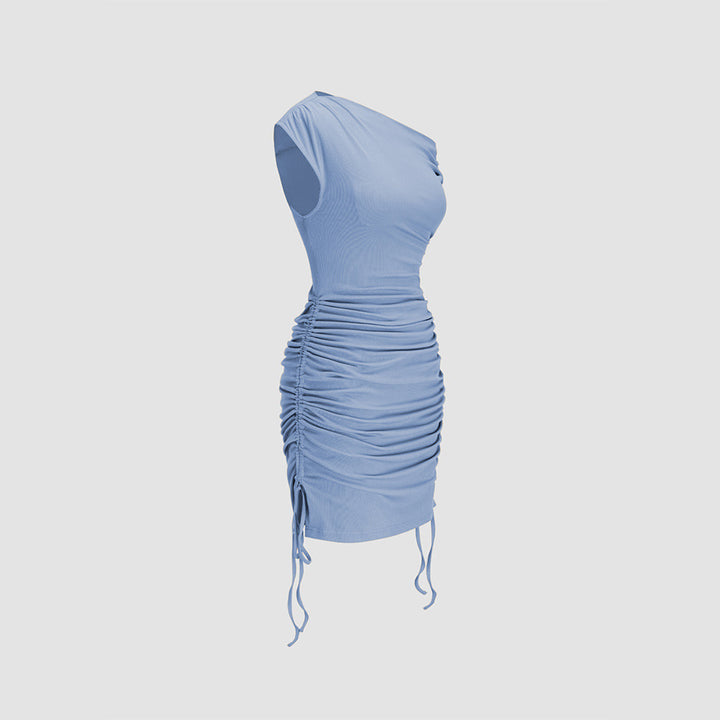 Robe enveloppante ajustée pour femmes avec encolure asymétrique et détails volantés Levoire