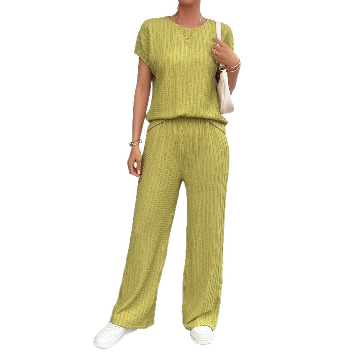 Ensemble de détente confortable pour femmes avec des détails extensibles élégants Levoire