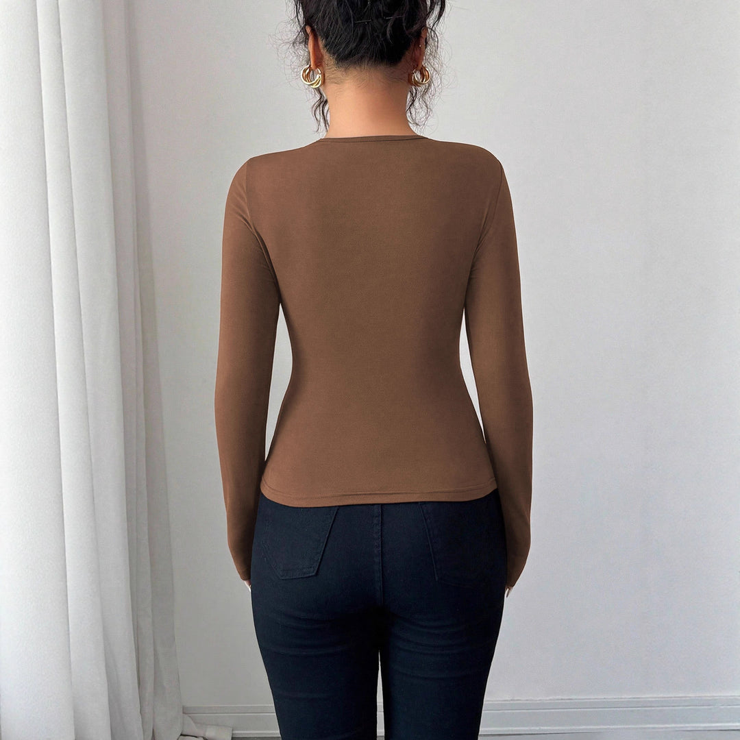 Body pour femme avec des détails de lien décoratifs et un col rond tendance Levoire