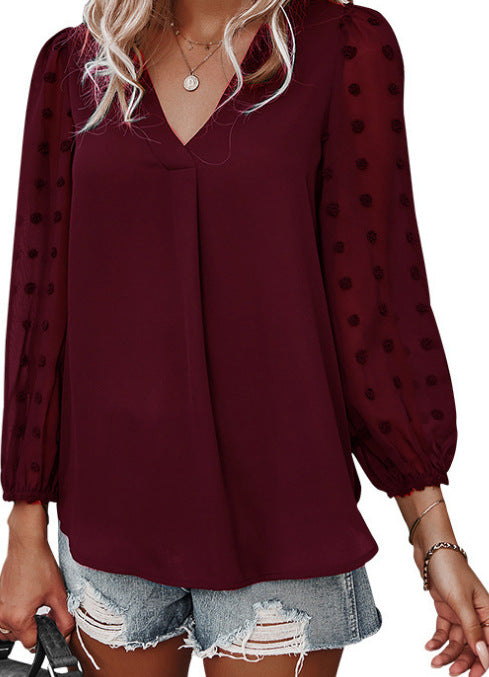 Blouse pour femmes avec des manches bouffantes transparentes et un détail à pois Levoire