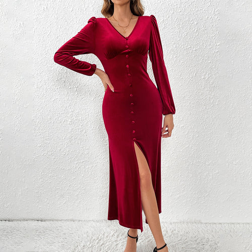 Robe midi en velours élégante pour femmes avec manches longues et décolleté en forme de cœur Levoire