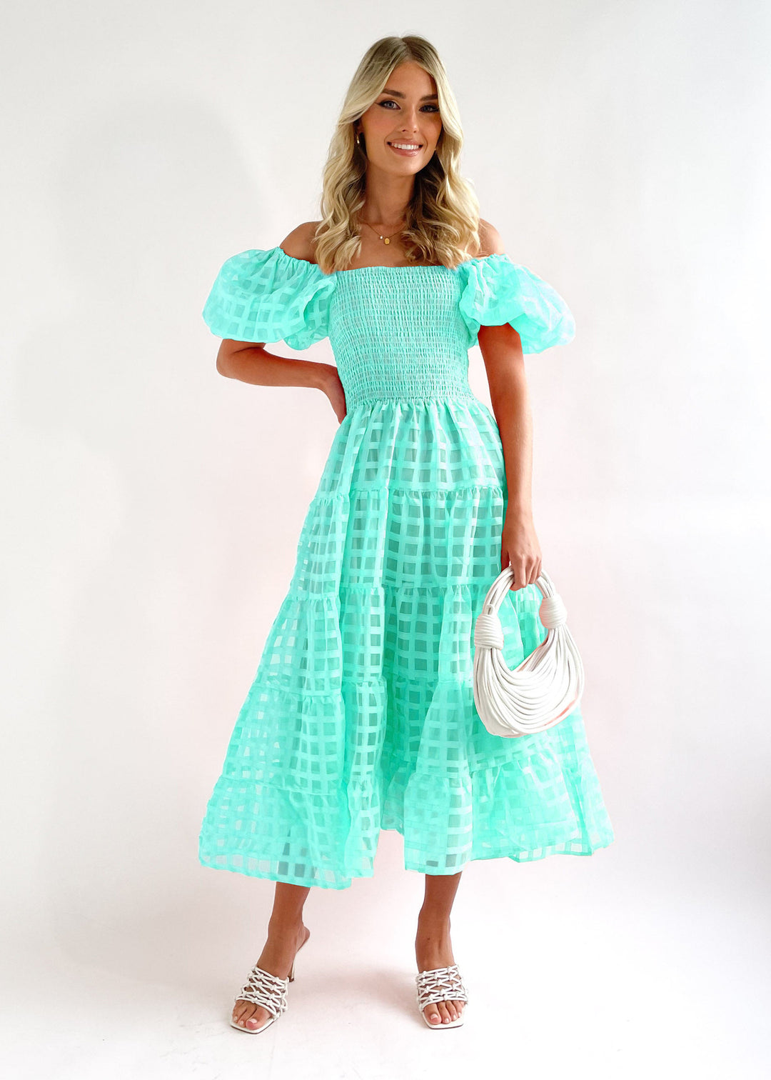 Robe maxi pour femmes avec manches bouffantes et haut élastique Levoire