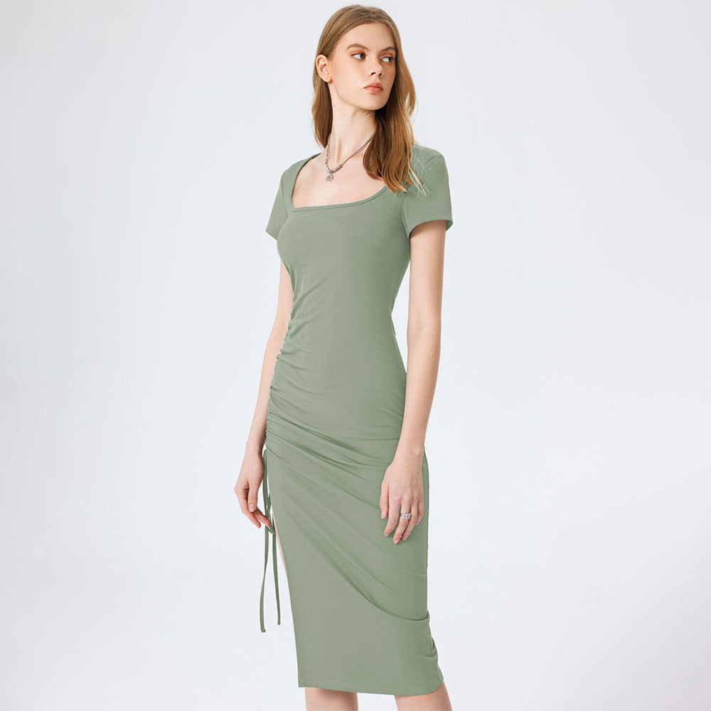 Robe midi moulante pour femme avec fente latérale et détails froncés Levoire