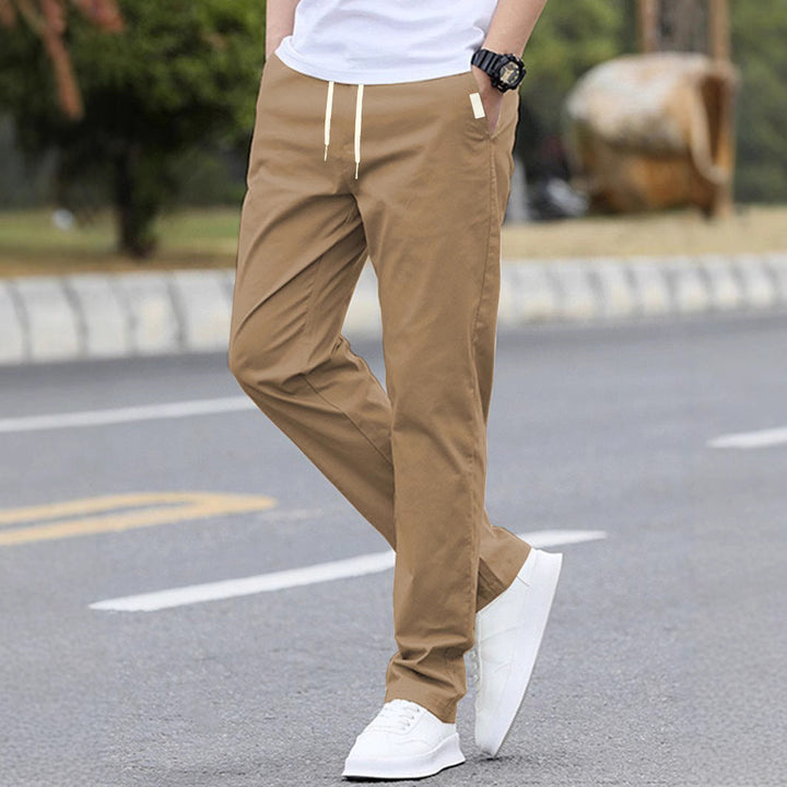 Pantalons de loisirs sportifs pour hommes avec taille élastique et poches latérales modernes Avriane