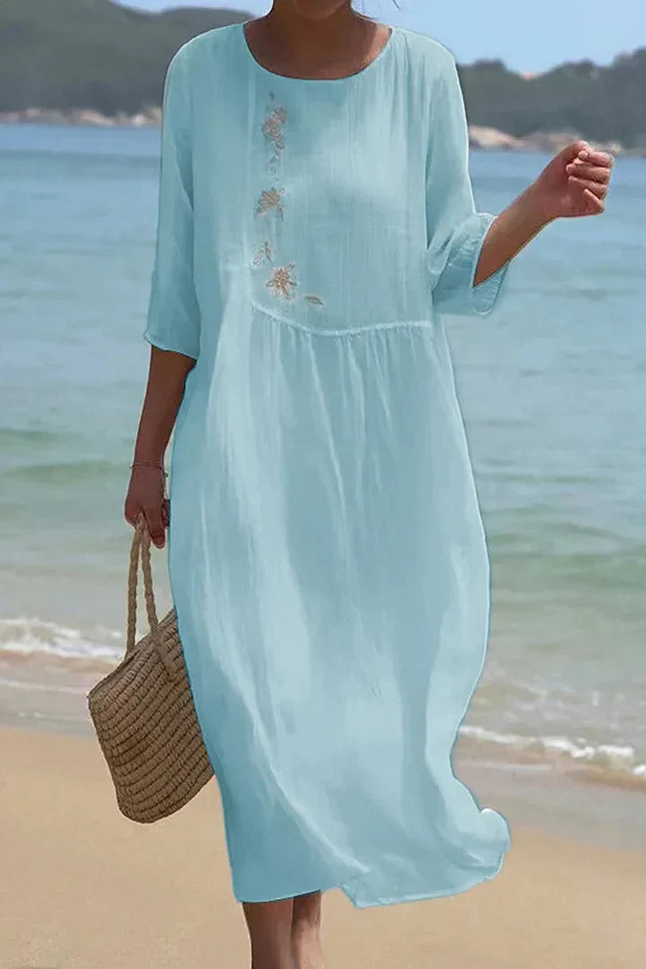 Levoire | Robe Lniana à col rond et avec détail brodé Bleu