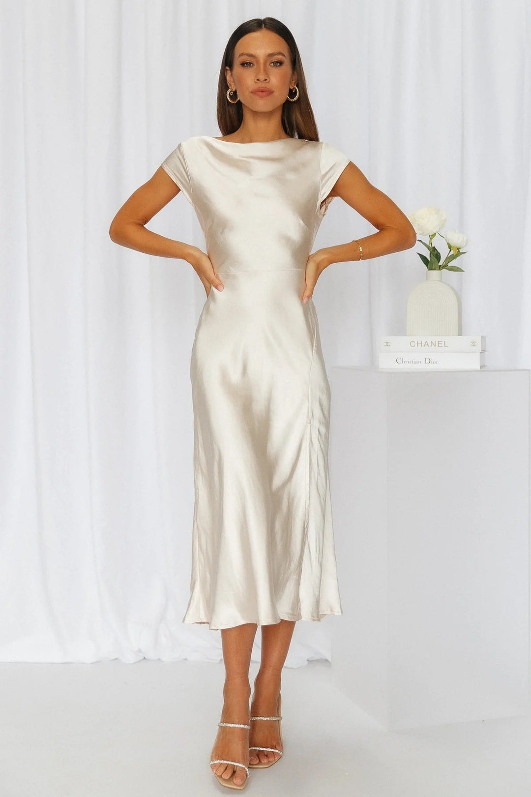 Levoire | Robe Midi Élégance Champagne