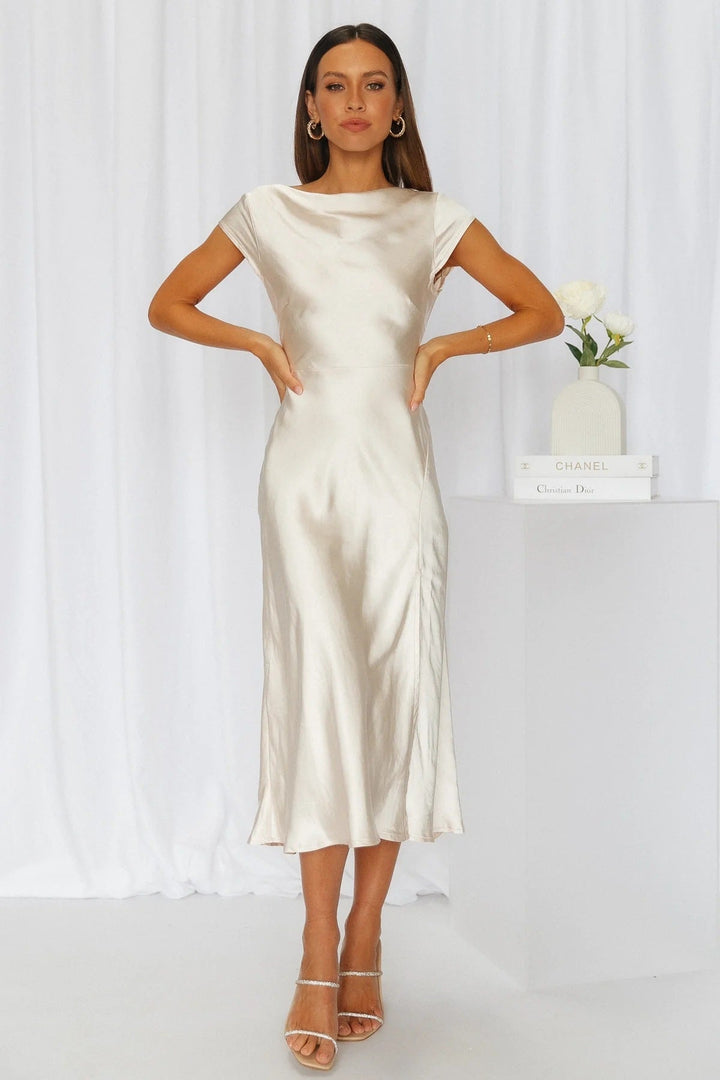 Levoire | Robe Midi Élégance Champagne