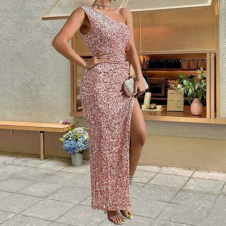 Levoire | Robe en dentelle asymétrique à une épaule élégante