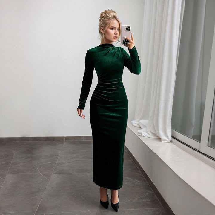 Robe maxi élégante pour femmes avec manches longues et design drapé Levoire